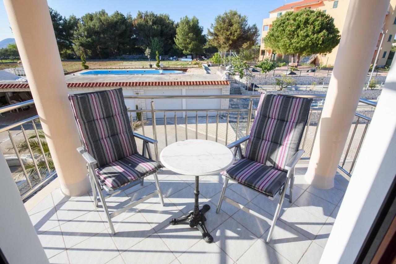 Apartments San Jozef Трогір Екстер'єр фото