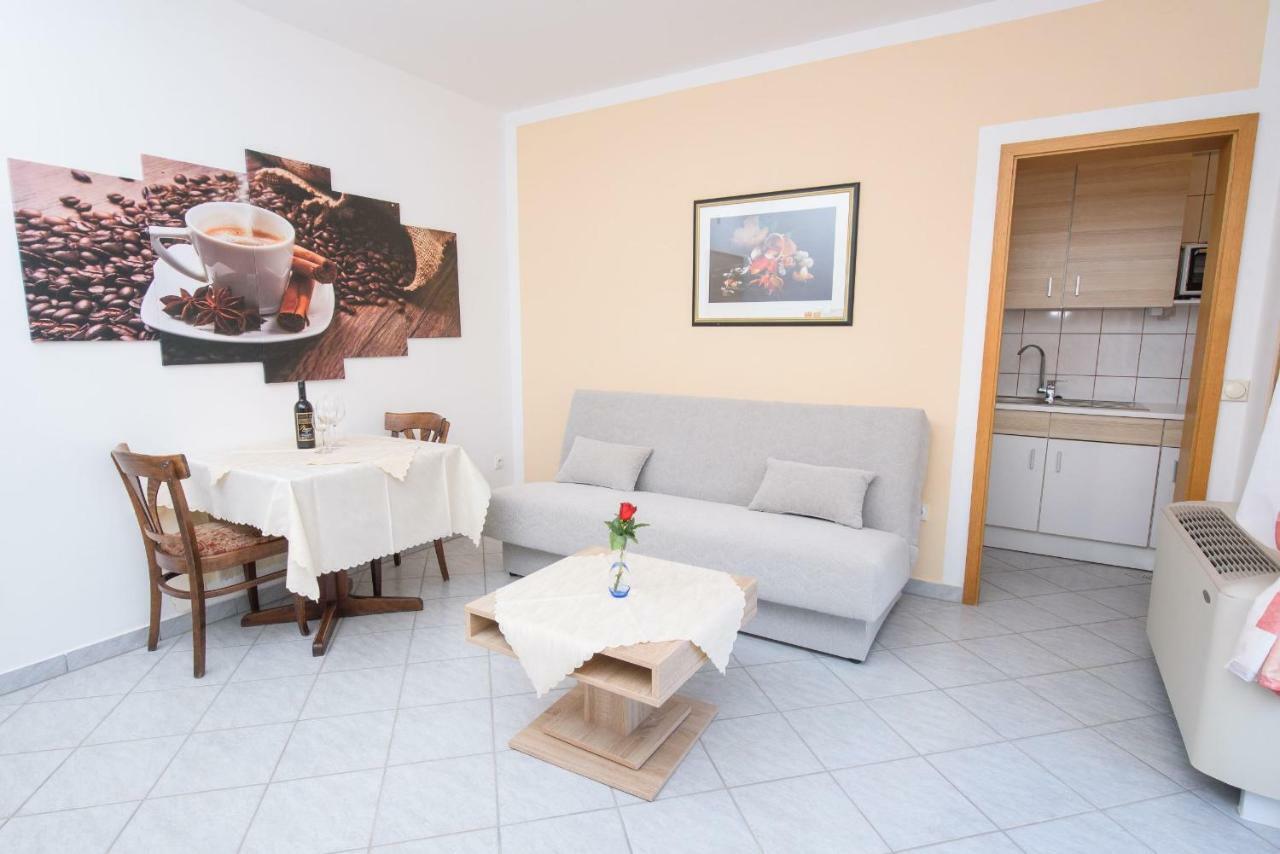 Apartments San Jozef Трогір Екстер'єр фото